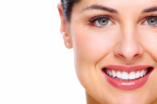 White Smile: Look Your Best This Holiday Season